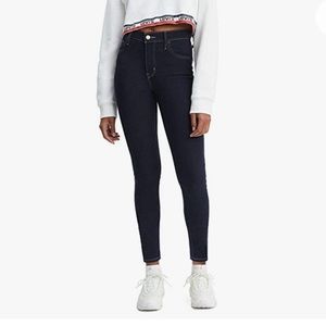 Levi High Rise Super Skinny Jeans